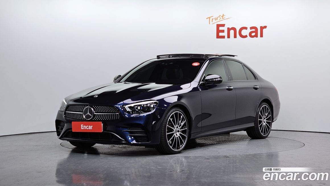 Mercedes-Benz E-Class E350 4MATIC AMG Line, 2023