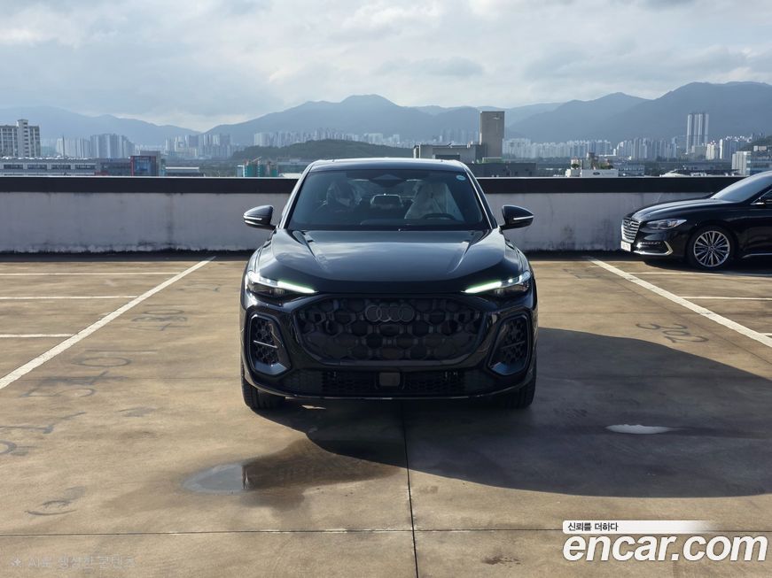 Audi Q5 45 TFSI Quattro S Line Black Edition Sport Back, 2025