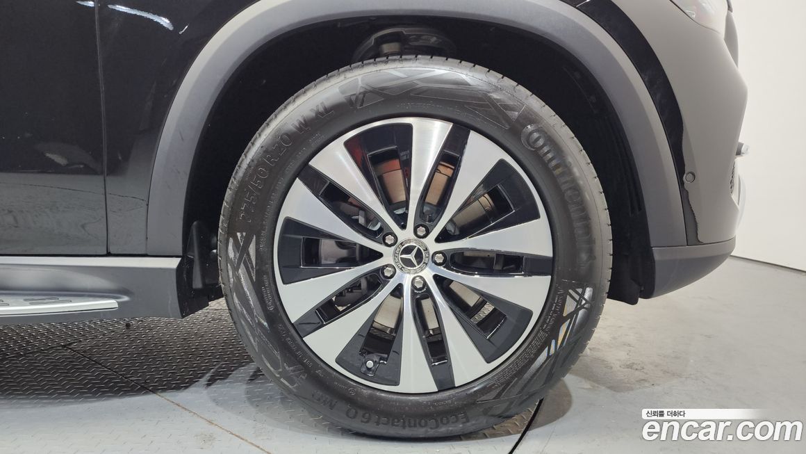 Mercedes-Benz GLE-Class GLE300d 4MATIC, 2026