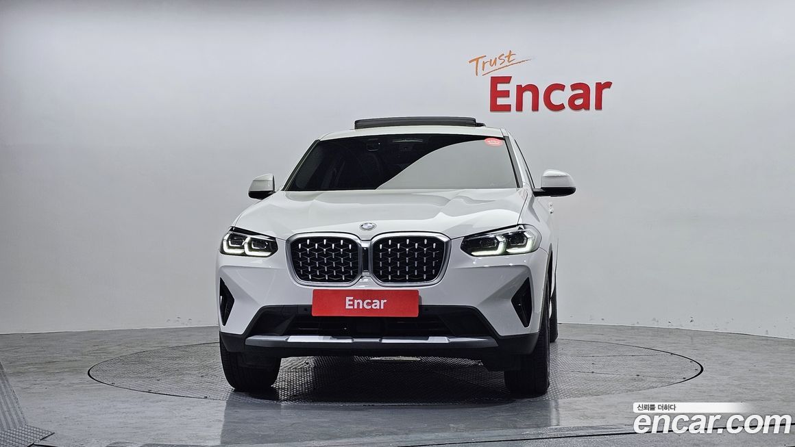 BMW X4 xDrive20i xLine, 2022