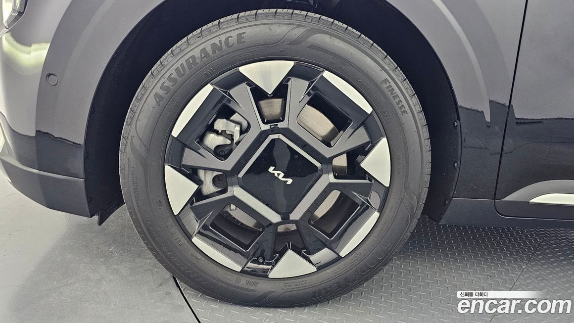 Kia Carnival 9-Seater Noblesse, 2025