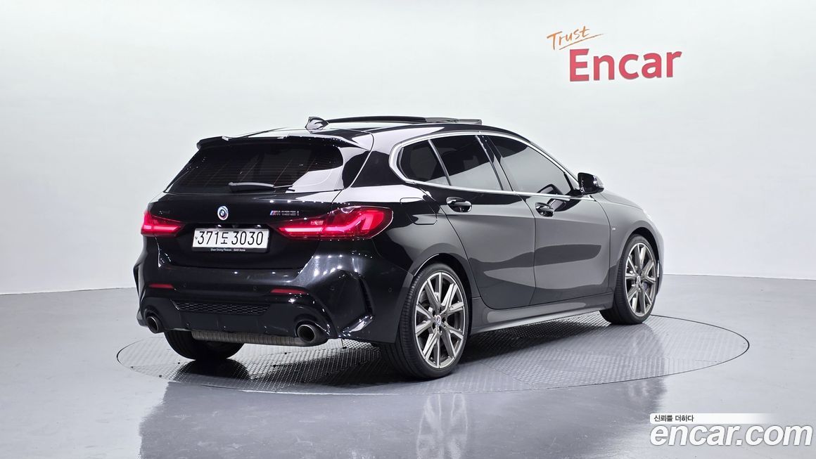 BMW 1-Series M135i xDrive, 2022