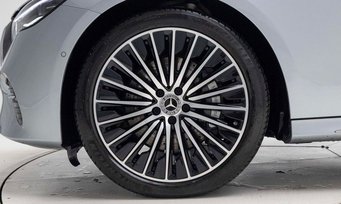 Mercedes-Benz E-Class E450 4MATIC Exclusive, 2024