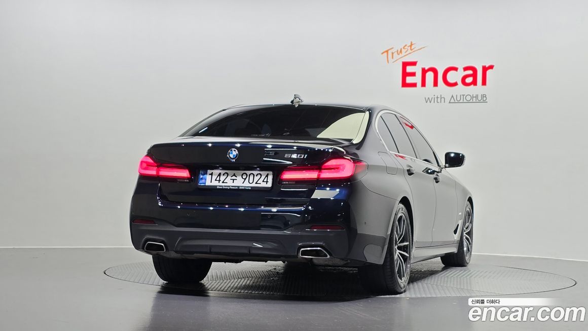 BMW 5-Series 520i M Sport, 2023