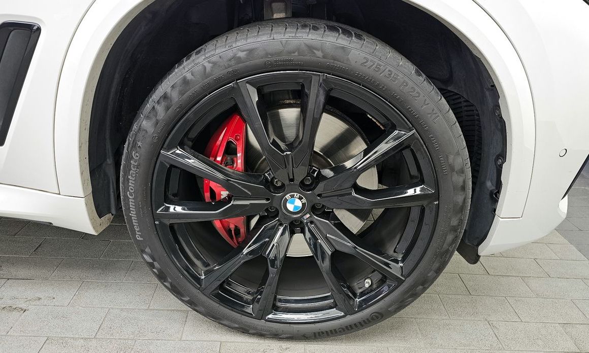 BMW X5 M50i, 2022