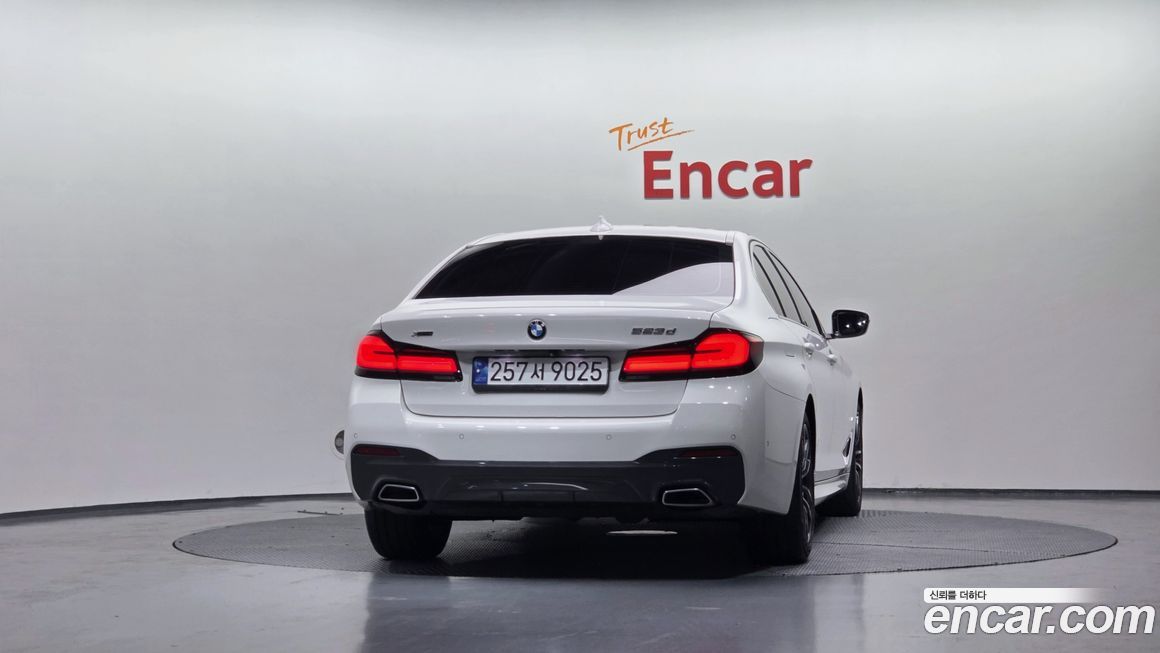 BMW 5-Series 523d xDrive M Sport, 2023