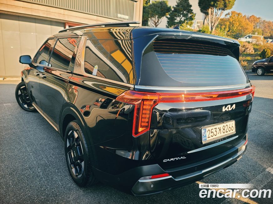Kia Carnival 9-Seater Noblesse, 2025