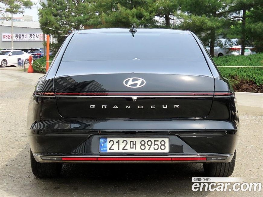 Hyundai Grandeur 2,5 Gasoline 2WD, 2023