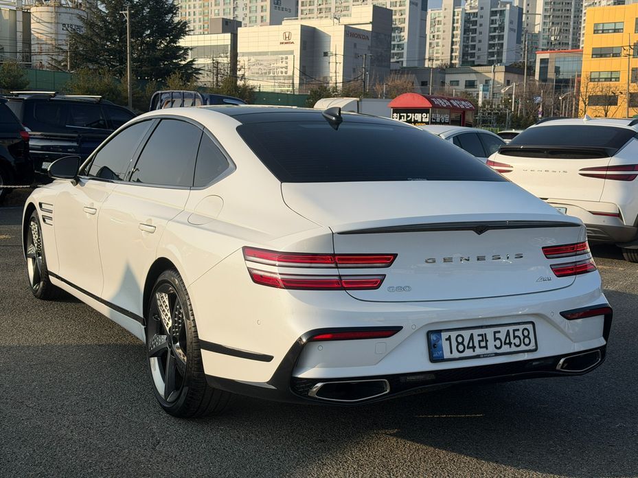 Genesis G80 Gasoline 2.5 Turbo AWD, 2025