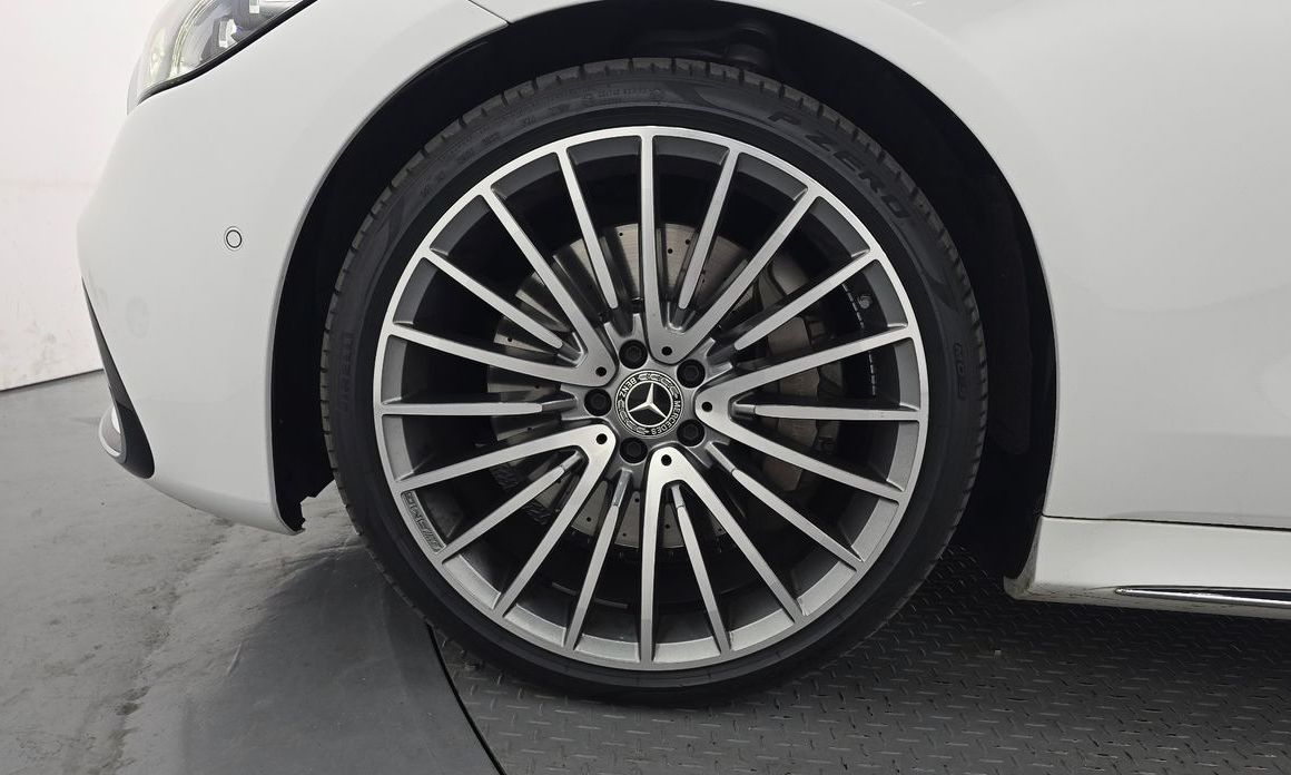 Mercedes-Benz S-Class S500 4MATIC, 2024