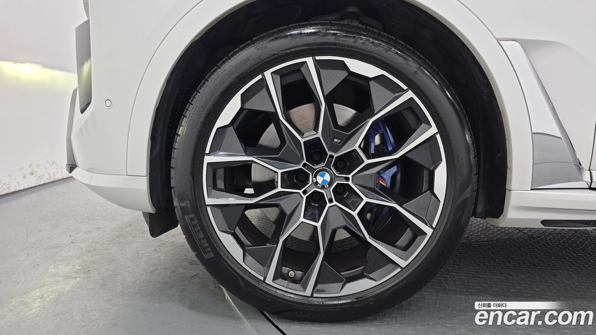 BMW X7 xDrive 40i M Sport 6STR, 2024