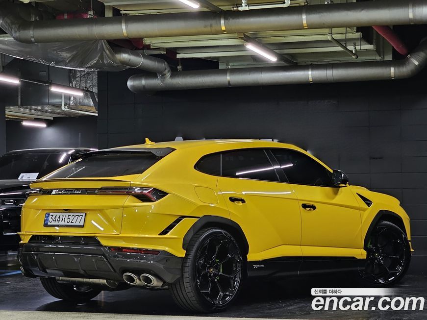 Lamborghini Urus 4.0 V8 Performante, 2024