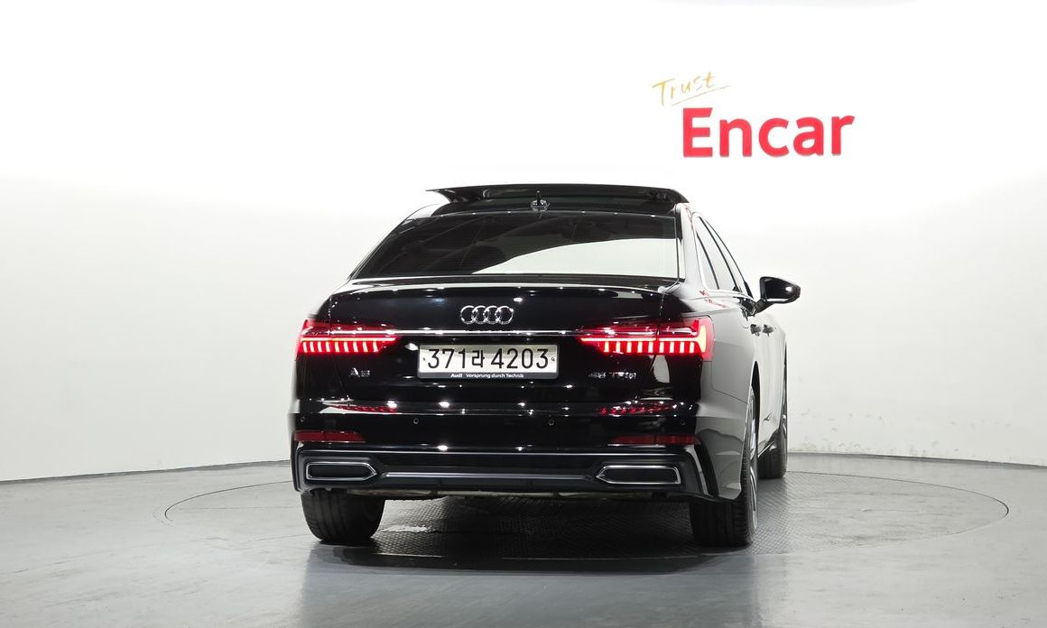 Audi A6 45 TFSI Premium, 2024