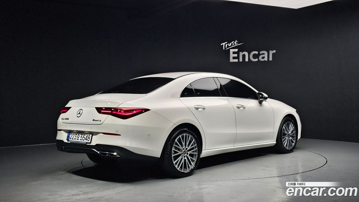 Mercedes-Benz CLA-Class CLA250 4MATIC, 2025