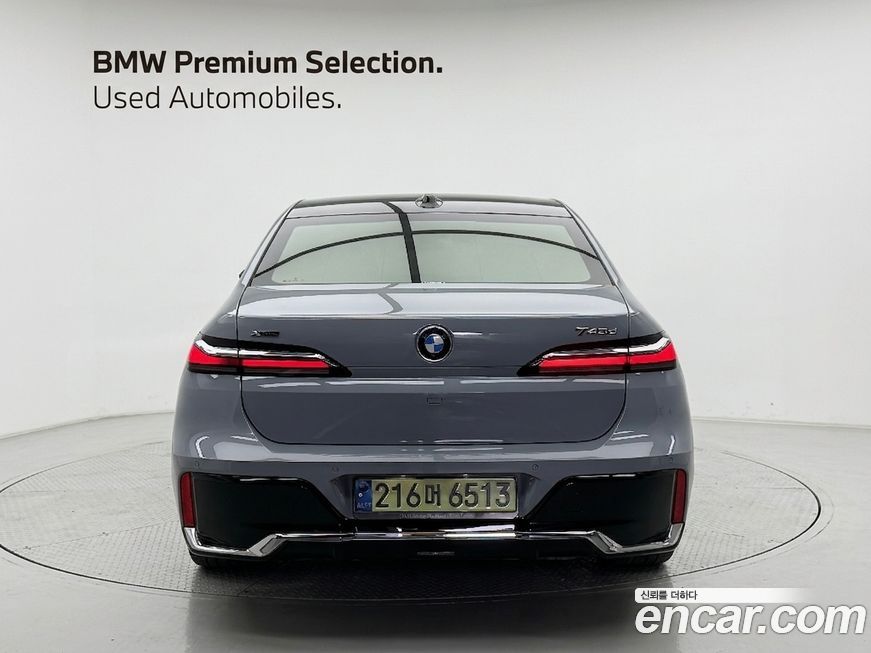 BMW 7-Series 740d xDrive M Sport, 2025