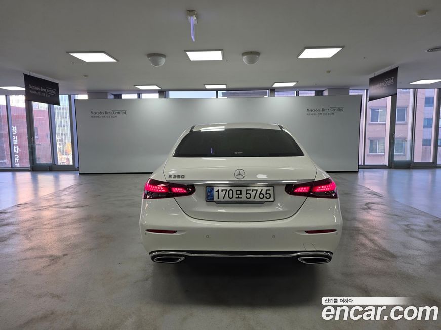 Mercedes-Benz E-Class E250 Exclusive, 2023