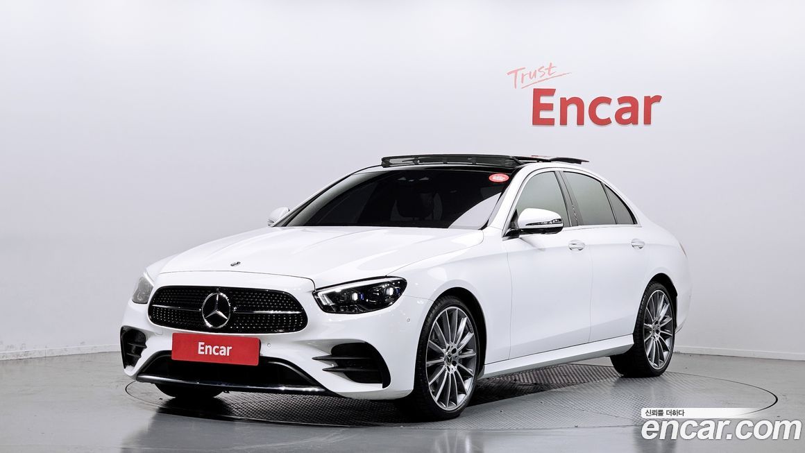 Mercedes-Benz E-Class E350 4MATIC AMG Line, 2022