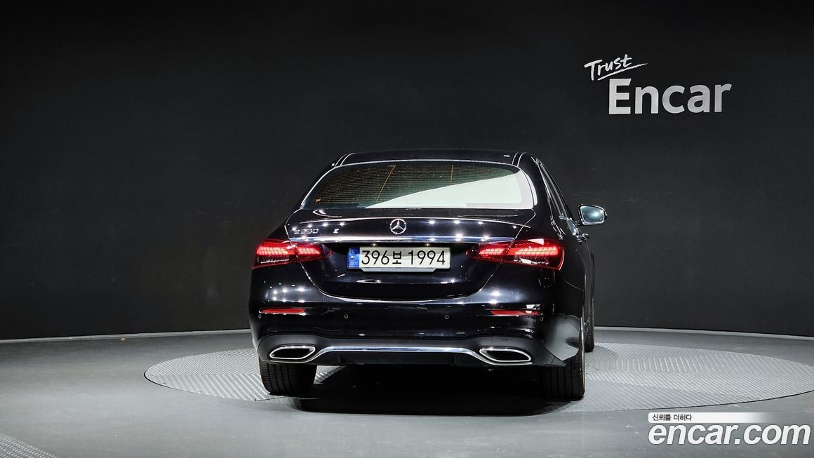 Mercedes-Benz E-Class E250 AMG Line, 2023