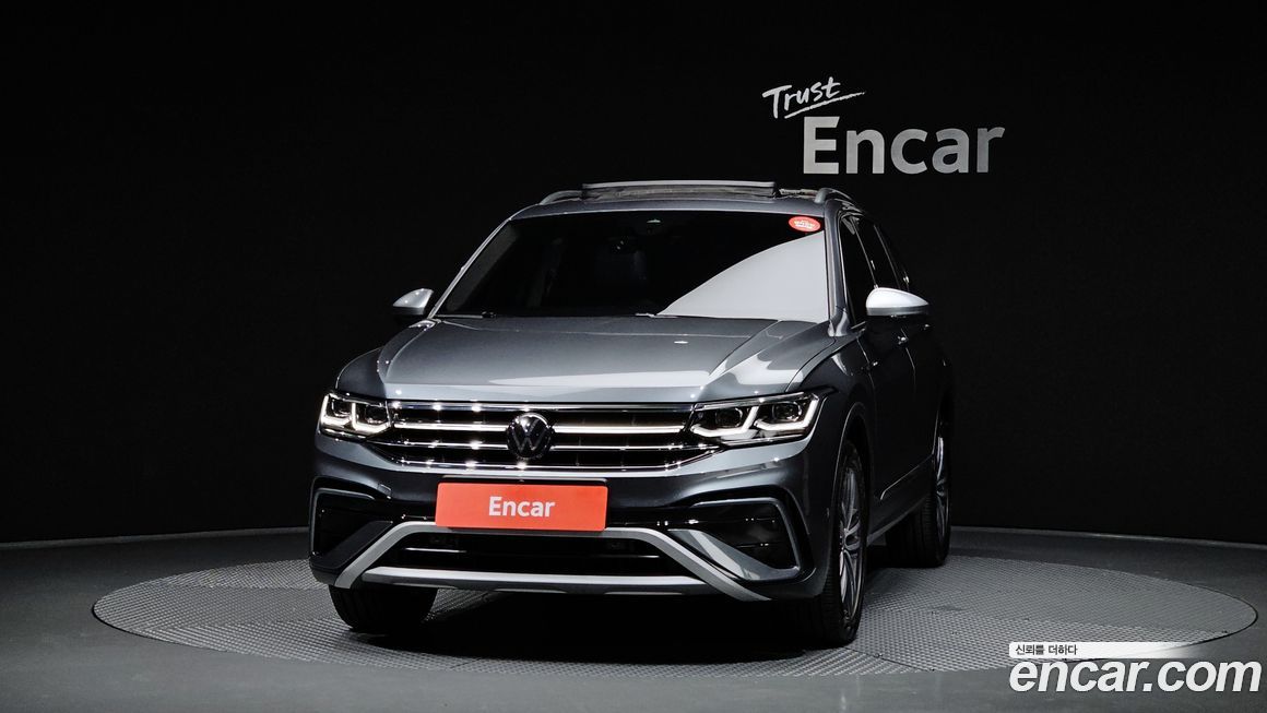 Volkswagen Tiguan 2.0 TSI Prestige, 2024