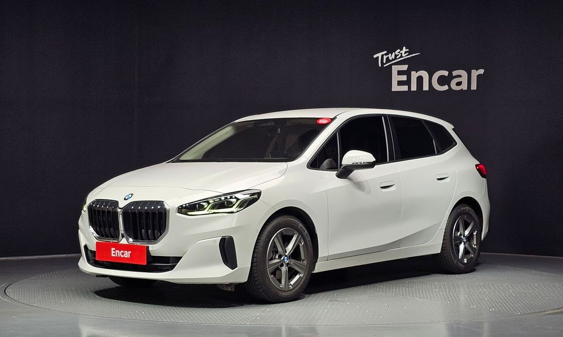 BMW 2-Series 218d Advantage, 2025