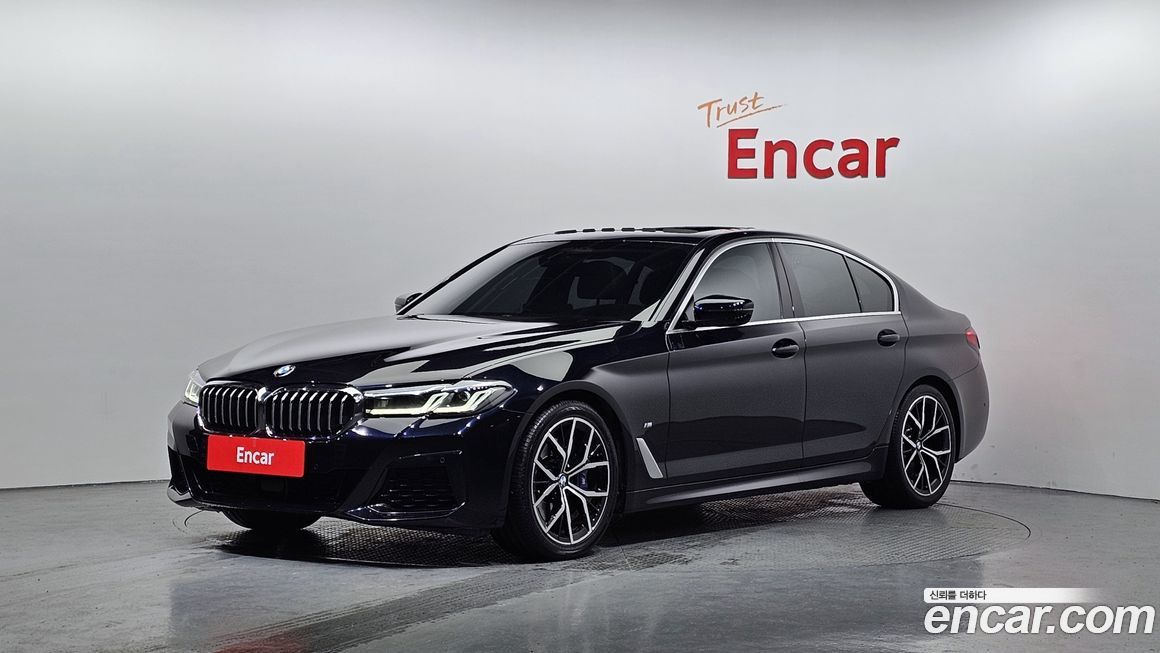 BMW 5-Series 530i xDrive M Sport Package, 2023