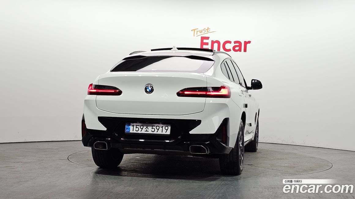 BMW X4 xDrive20i M Sport, 2022