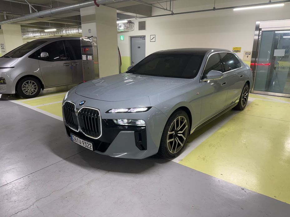 BMW 7-Series 740d xDrive M Sport, 2024