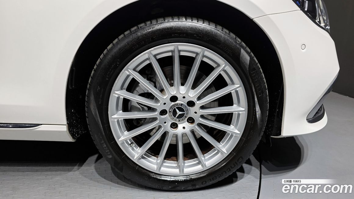 Mercedes-Benz E-Class E250 Exclusive, 2022