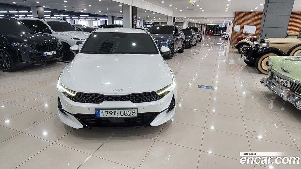 Kia K5 2.0, 2022