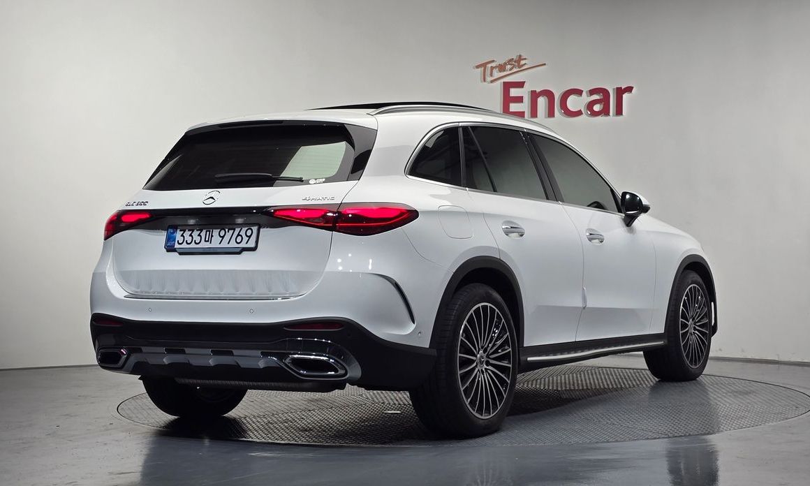 Mercedes-Benz GLC-Class GLC300 4MATIC AMG Line, 2025