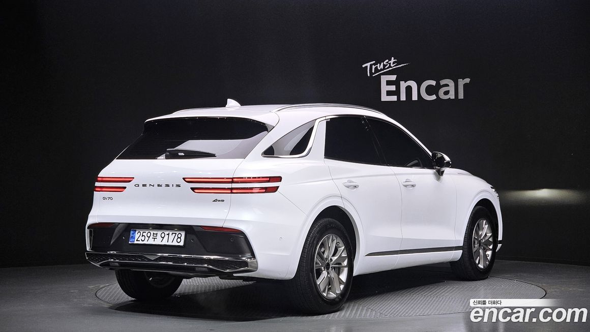 Genesis GV70 2.5T Gasoline AWD, 2025