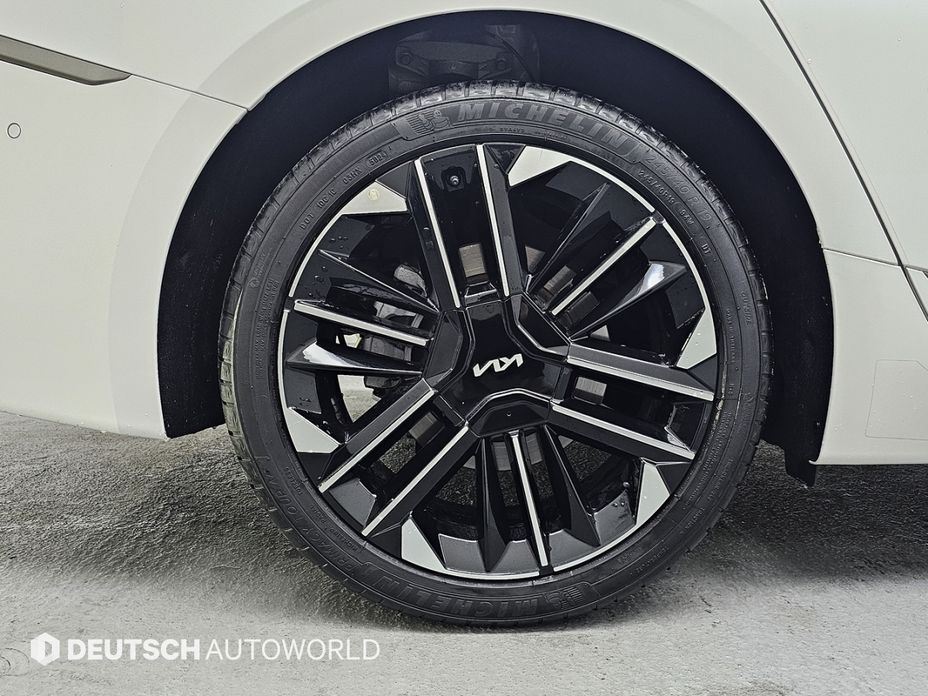 Kia K8 2.5 Gasoline 2WD, 2025
