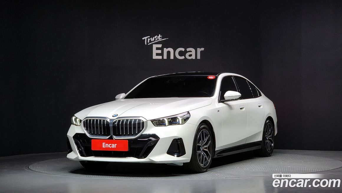 BMW 5-Series 523d M Sport, 2025