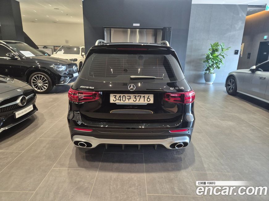 Mercedes-Benz GLB-Class AMG GLB35 4MATIC, 2025