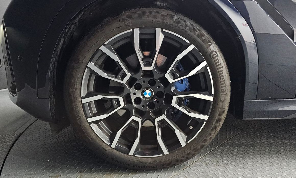 BMW X6 xDrive40i M Sport, 2025