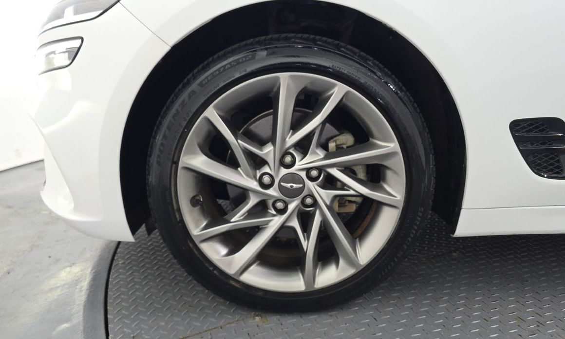 Genesis G70 Gasoline 2.0T 4WD, 2022