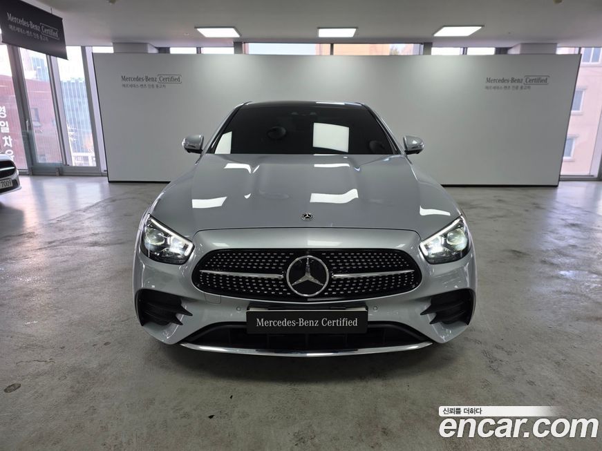 Mercedes-Benz E-Class E350 4MATIC AMG Line, 2022