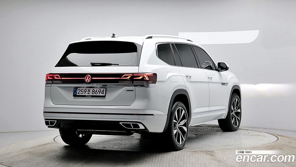 Volkswagen Atlas 2.0 TSI R-LINE 7-Seater, 2025