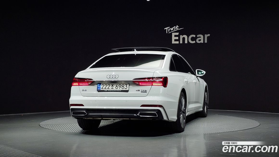 Audi A6 45 TFSI Quattro Premium, 2023