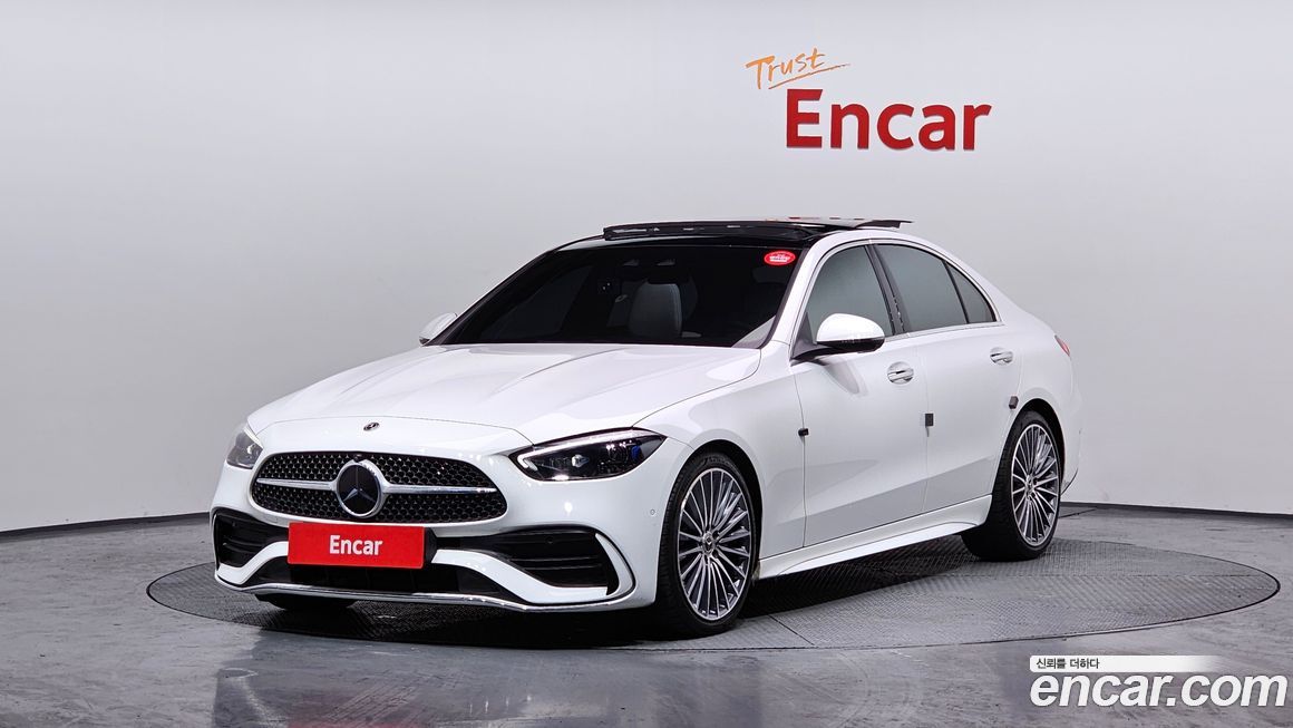 Mercedes-Benz C-Class C300 4MATIC AMG Line, 2024