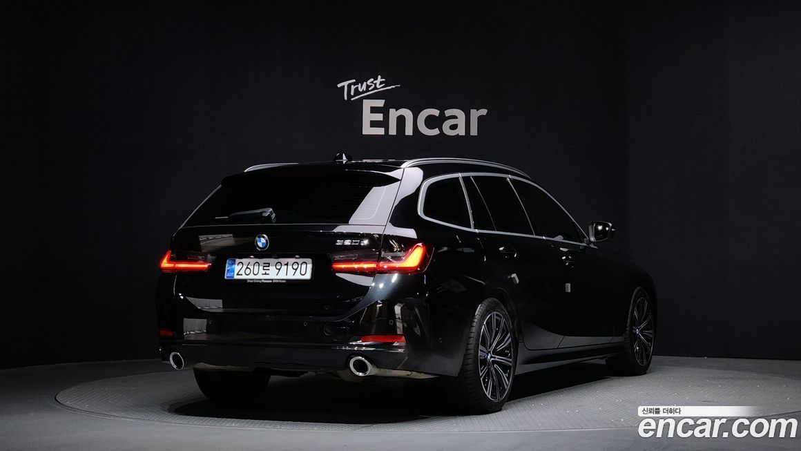 BMW 3-Series 320d Touring, 2025