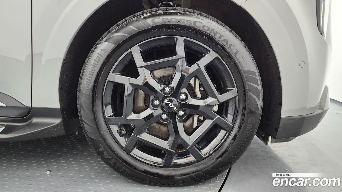 Kia Carnival 7-Seater Gravity, 2024