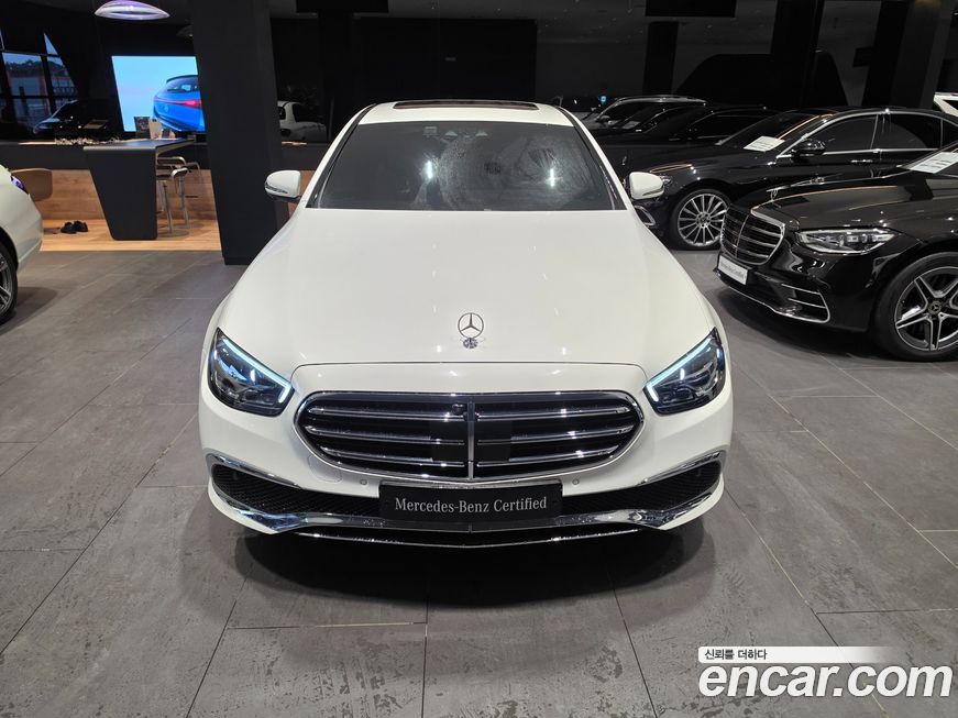 Mercedes-Benz E-Class E220d 4MATIC Exclusive, 2023