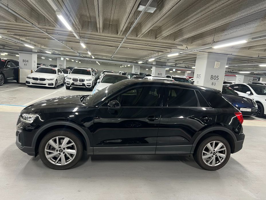 Audi Q2 35 TDI Premium, 2023