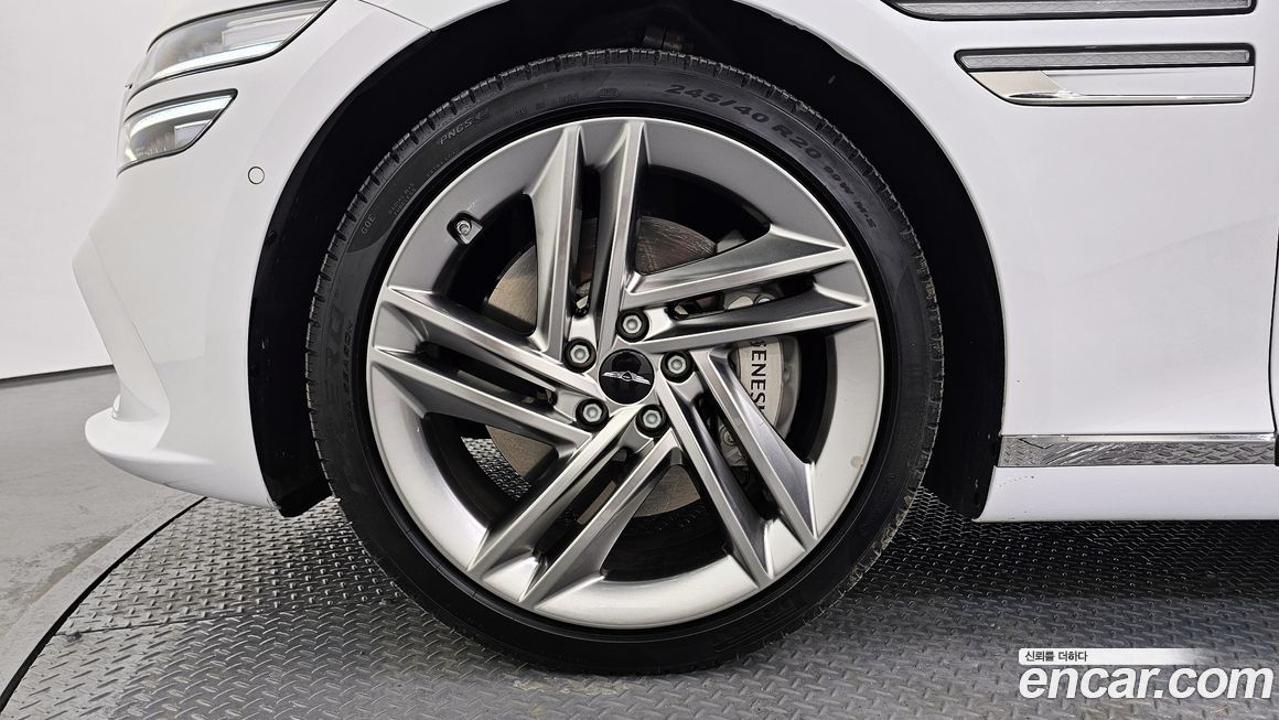 Genesis G80 Gasoline 2.5 Turbo AWD, 2025