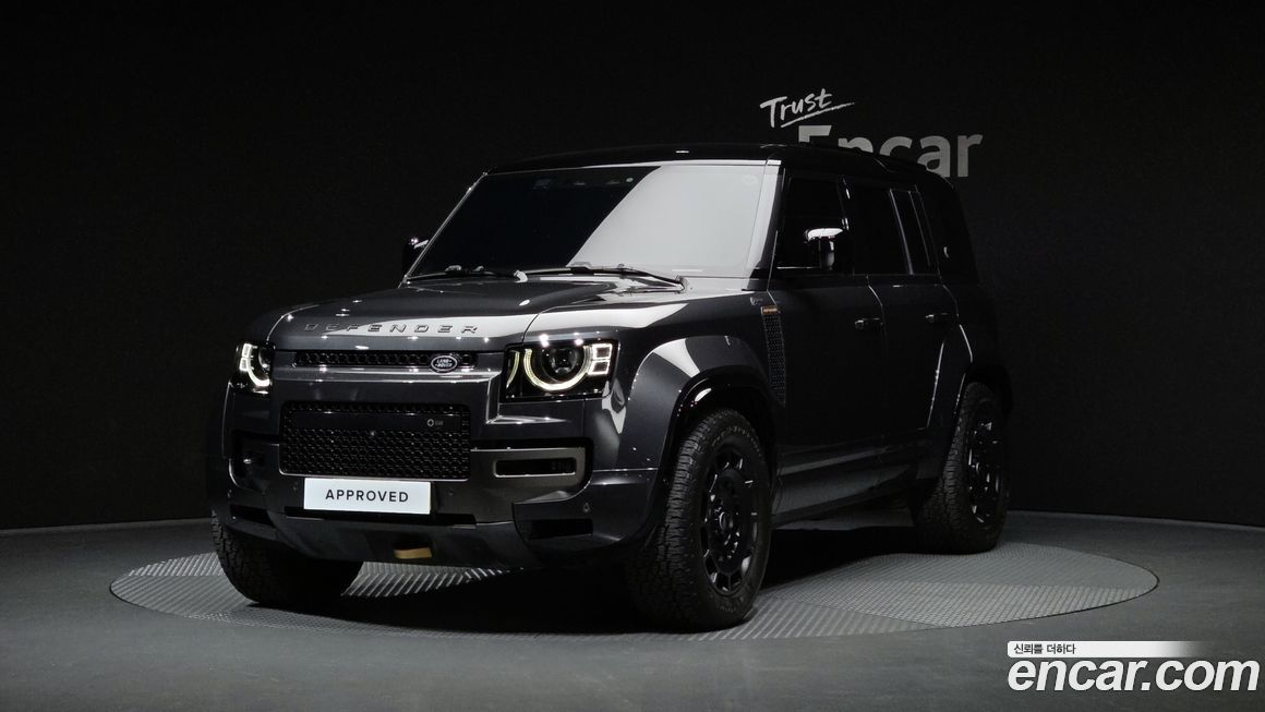 Land Rover Defender 110 P635 Octa, 2025