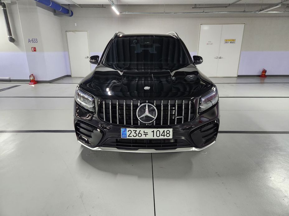 Mercedes-Benz GLB-Class AMG GLB35 4MATIC, 2025