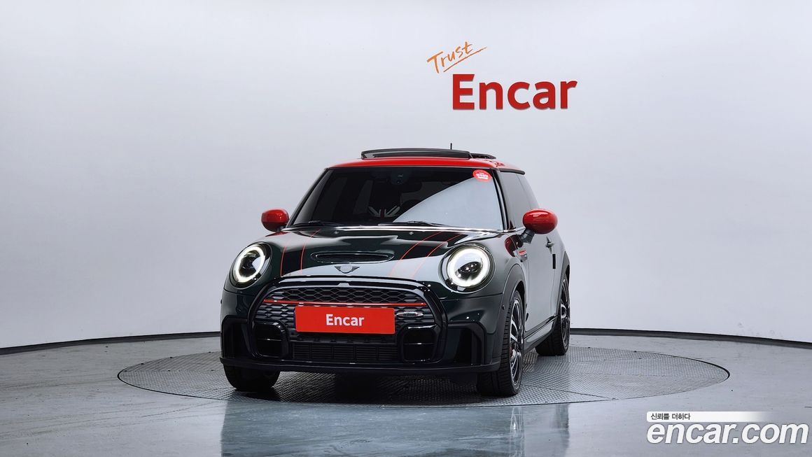 Mini Cooper JCW, 2024