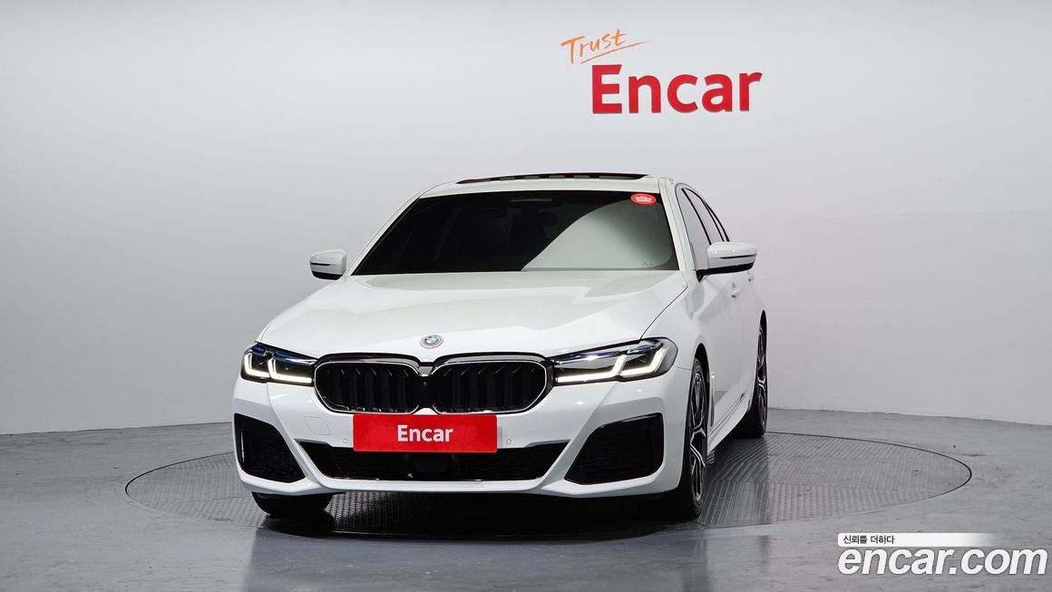 BMW 5-Series 530i M Sport Package, 2023