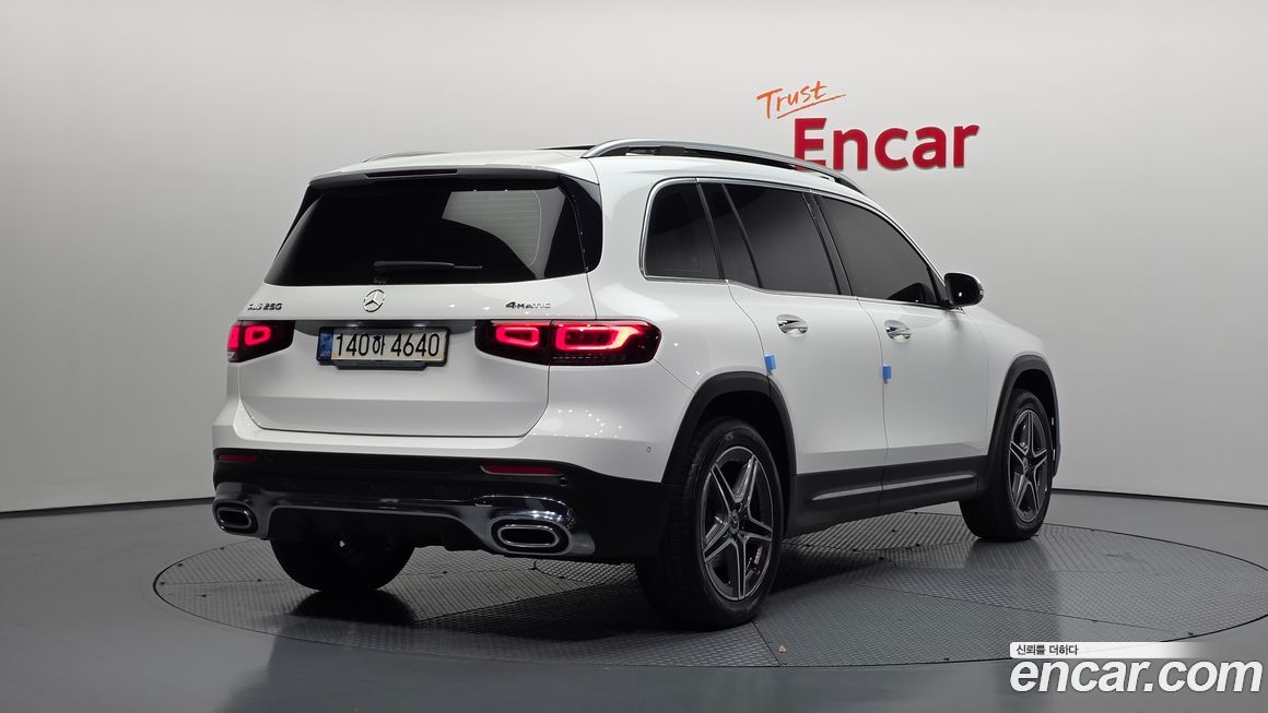 Mercedes-Benz GLB-Class GLB250 4MATIC, 2022